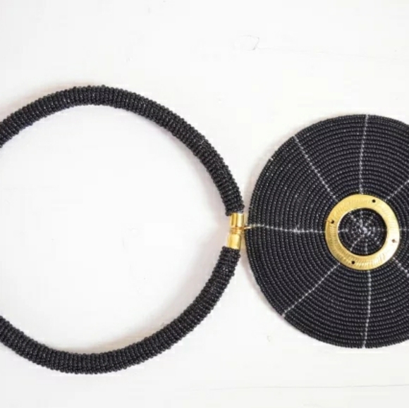 COPY - A GORGEOUS AFRICAN HAND BEADED NECKLACE. - Picture 2 of 4